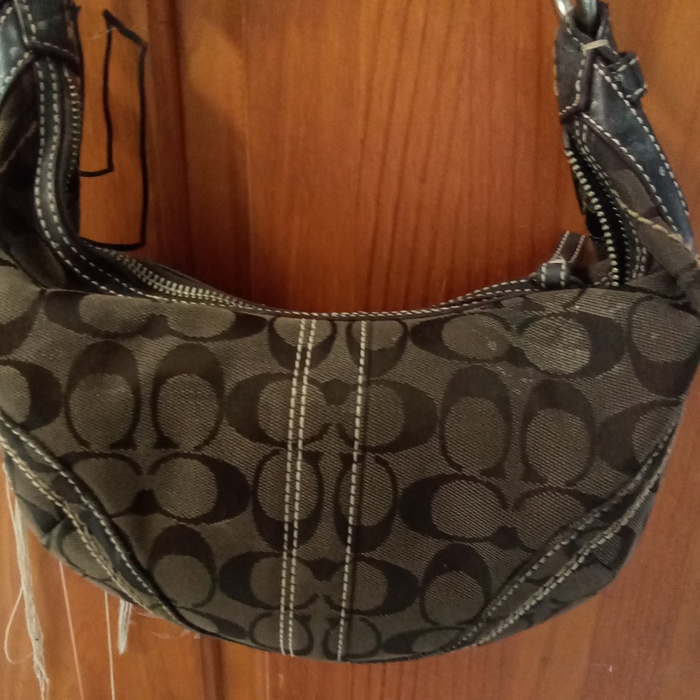 Coach shoulder bag